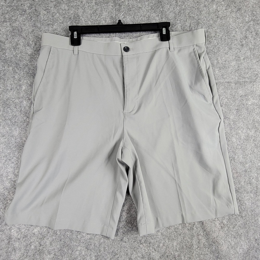 IZOD Golf Men 38 Straight Fit Shorts Gray Performance Stretch Flat Front Casual